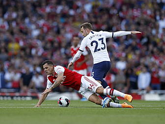 Xhaka Can't | Pat Nevin on Ars...